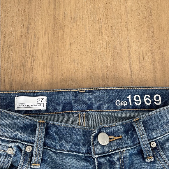 GAP 1969 Light Blue Denim Jeans - Picture 2 of 7